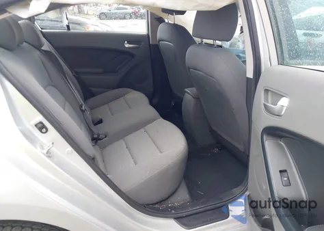 2017 Kia Forte Lx из США, поврежденный, VIN 3KPFK4A76HE018898